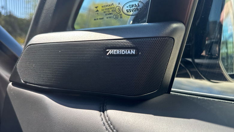 Land Rover Range Rover 3.0 D300 SE 4dr Auto Diesel Estate